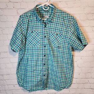 Men's Under Armour "loose" heatgear button-down shirt, size Large